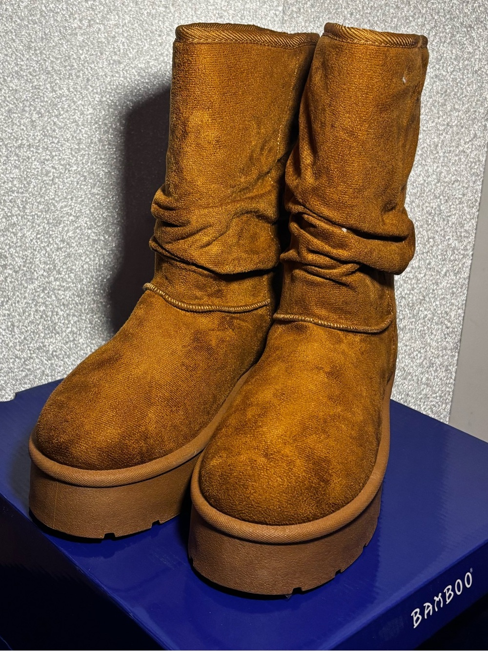 BRAND NEW! Women’s Brown Winter Boots🤎cute & comfy for the cold weather! - Picture 7 of 12